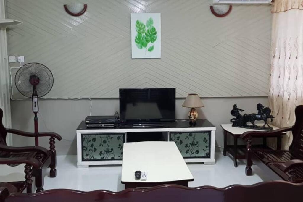 J & I Homestay Sibu Exterior photo